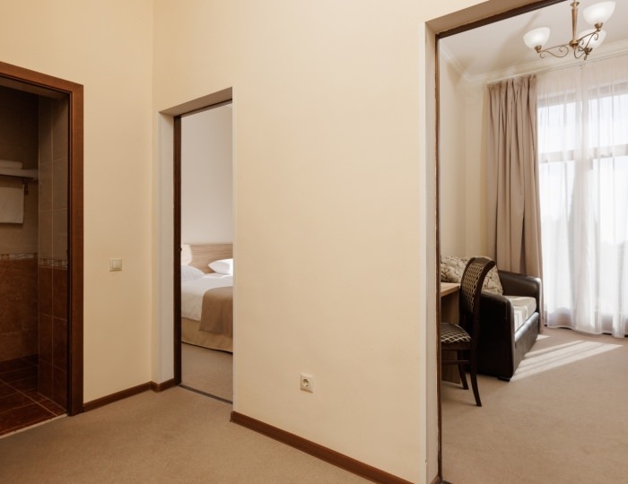 Джуниор сюит 2-местный С2м2к1 - Клинический санаторий «Металлург» Сочи