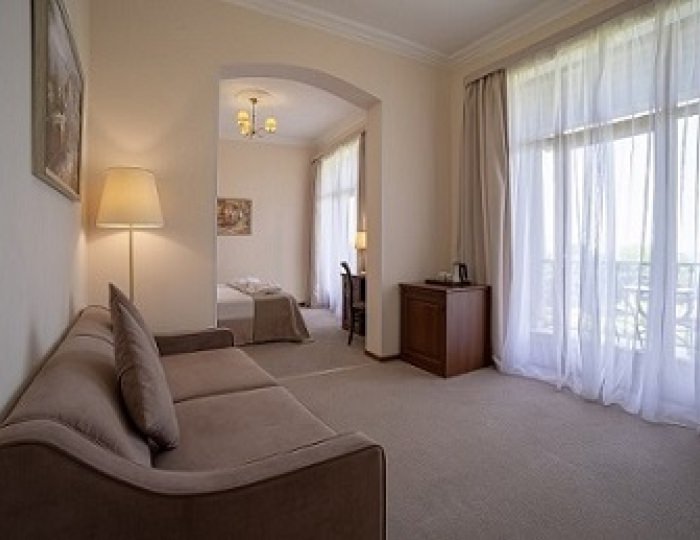 Джуниор сюит 2-местный  СК2м2к1 (комф) - Клинический санаторий «Металлург» Сочи